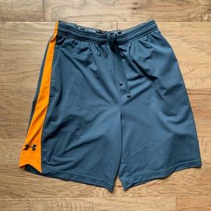 Under Armour athletic shorts with pockets